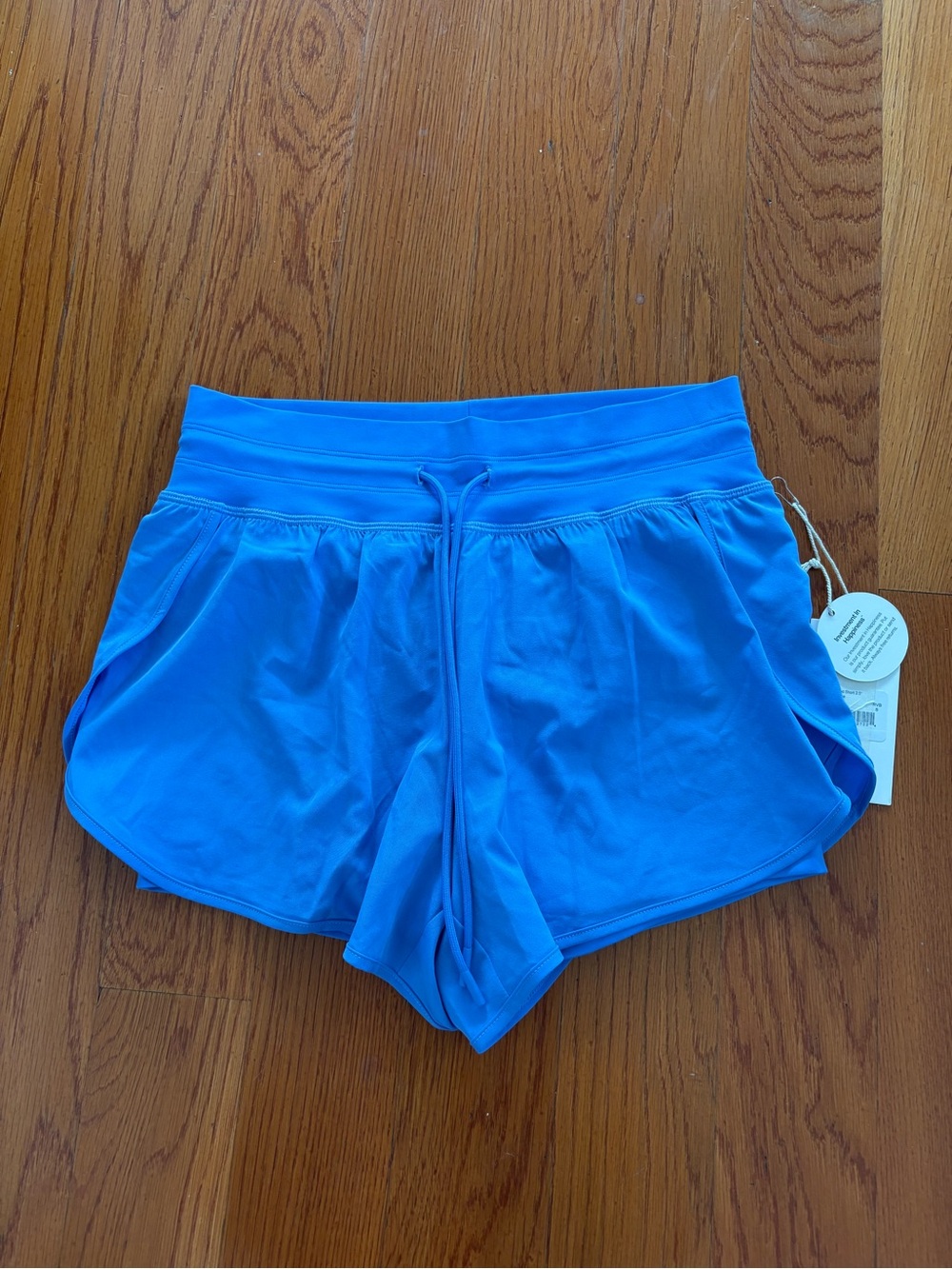NWT Vuori Daily Speed Shorts